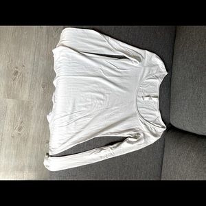 Lululemon workout shirt